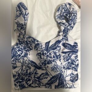 Abercrombie & Fitch Blue and White Floral Tank Top